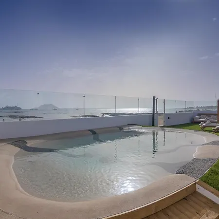 Eden Beachfront By Holidays * Corralejo