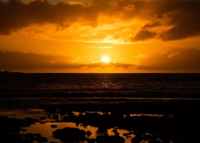 Eden Beachfront By Holidays