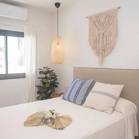 Willa Eden Beachfront By Holidays Corralejo